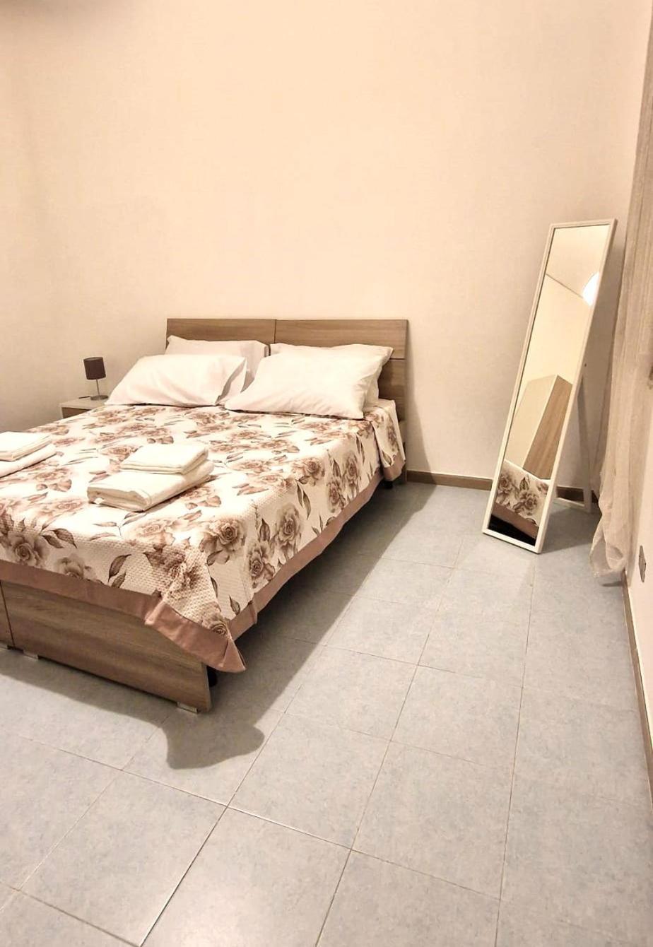 A Casa Di Tilla Napels Buitenkant foto