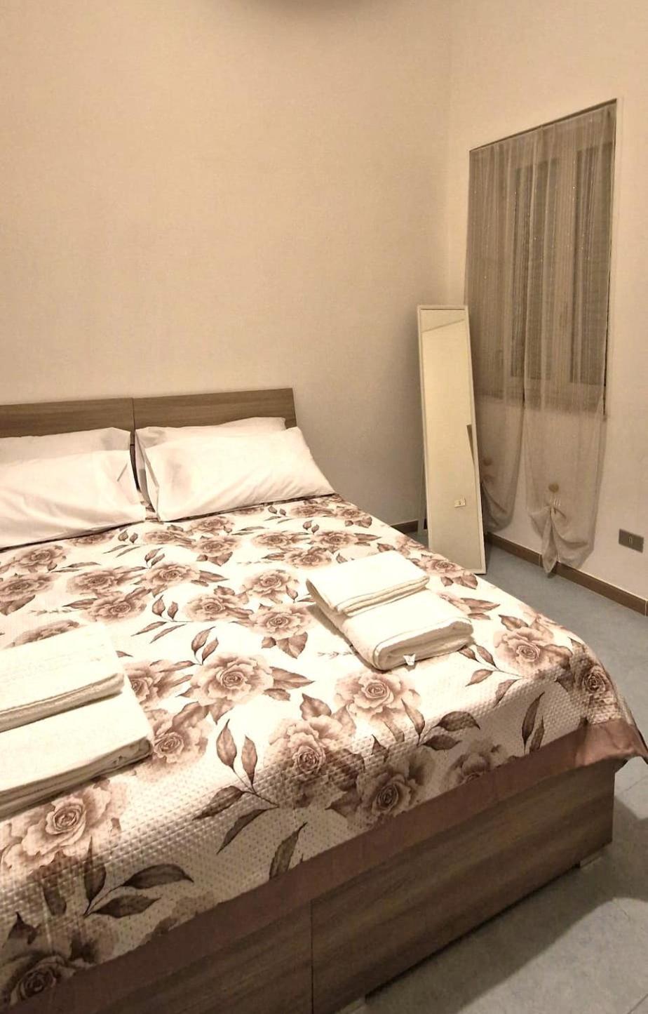 A Casa Di Tilla Napels Buitenkant foto